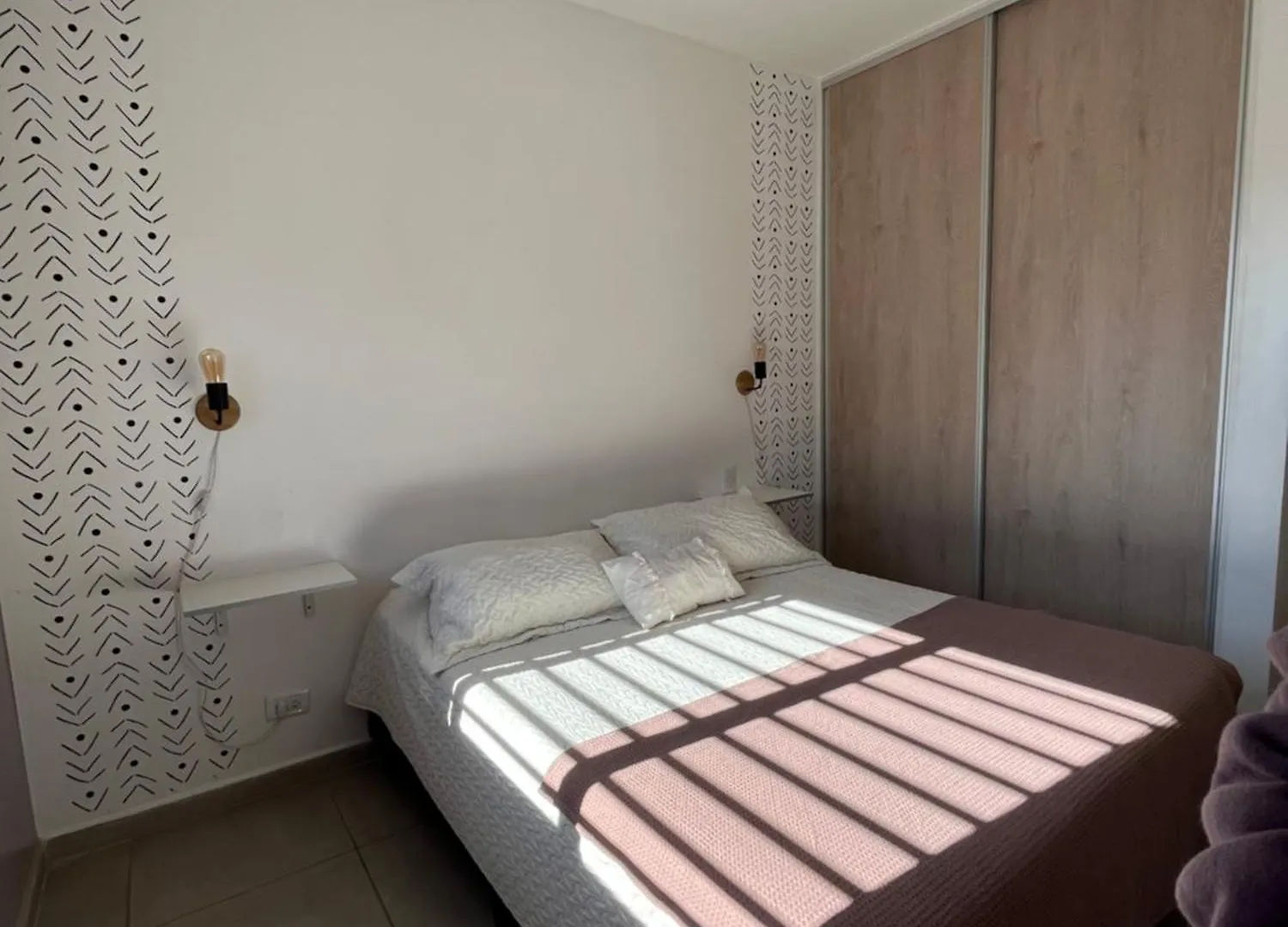 Pellegrini Apartments Mendoza !! Estupendos Departamentos Con Cochera Privada Cercanos A Parque Gral San Martin